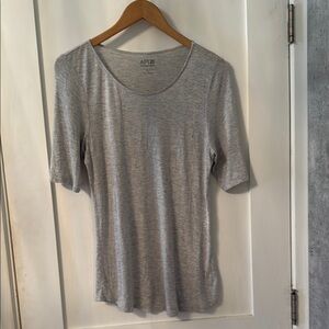 Apt. 9 Gray Fitted Short Sleeve T-Shirt
